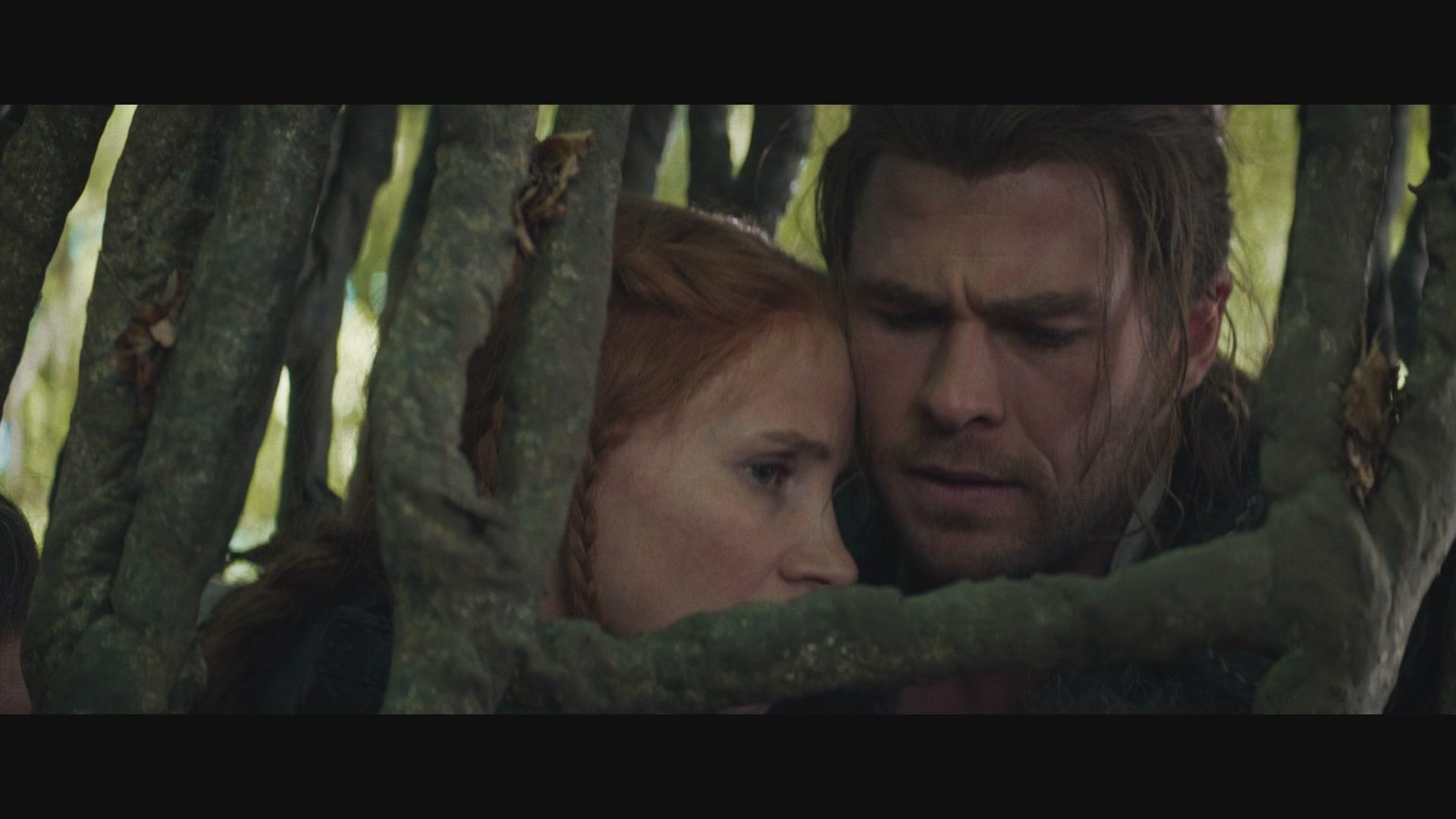 JCN-TheHuntsman-Screencaptures_0695.jpg