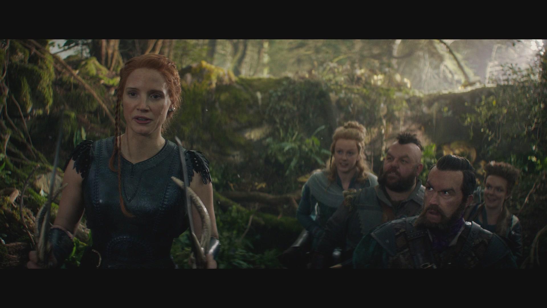 JCN-TheHuntsman-Screencaptures_0817.jpg