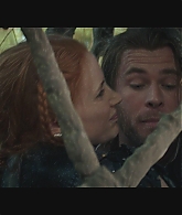 JCN-TheHuntsman-Screencaptures_0705.jpg